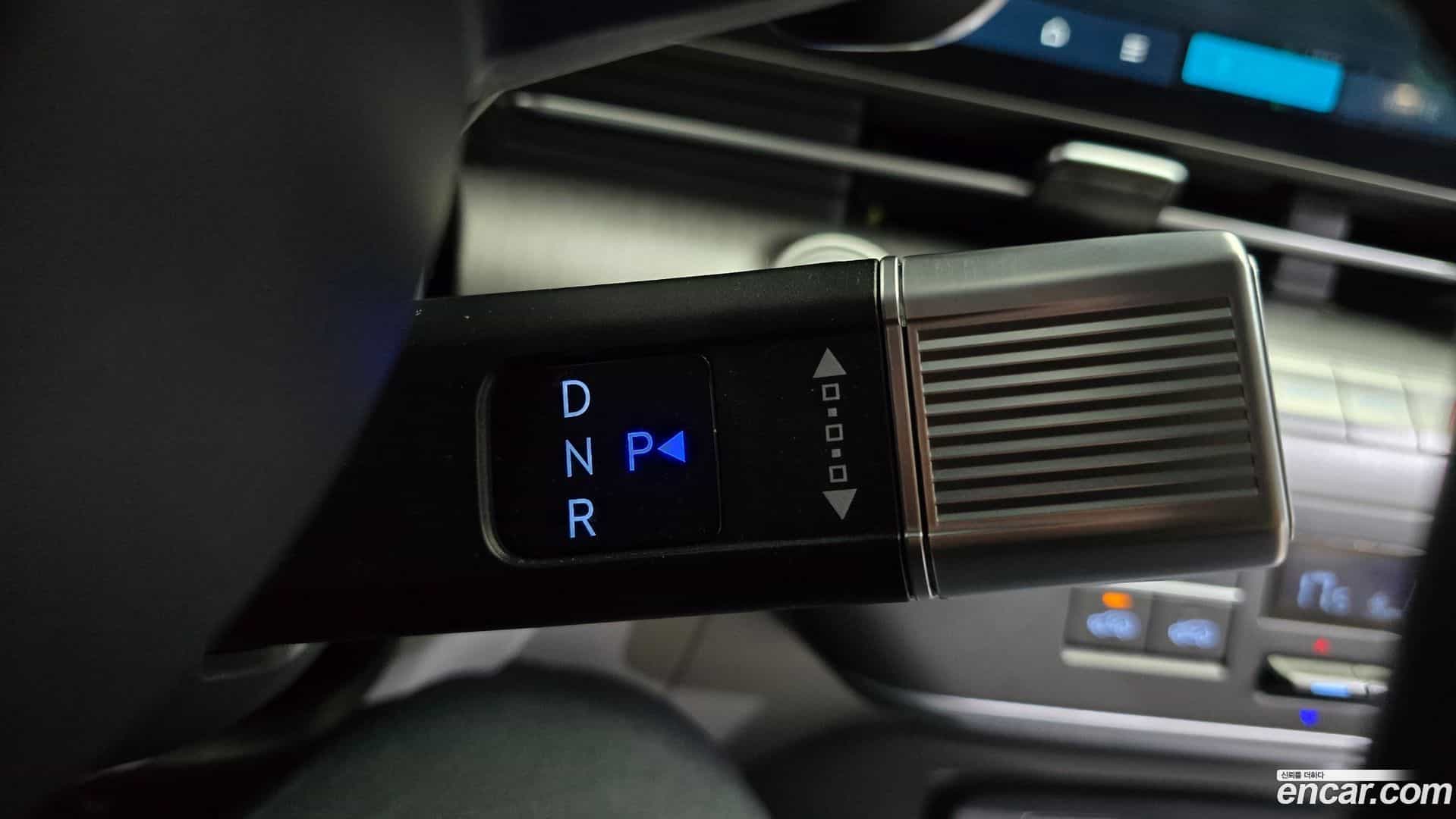 Kona Hyundai 2023.4-INNER-009