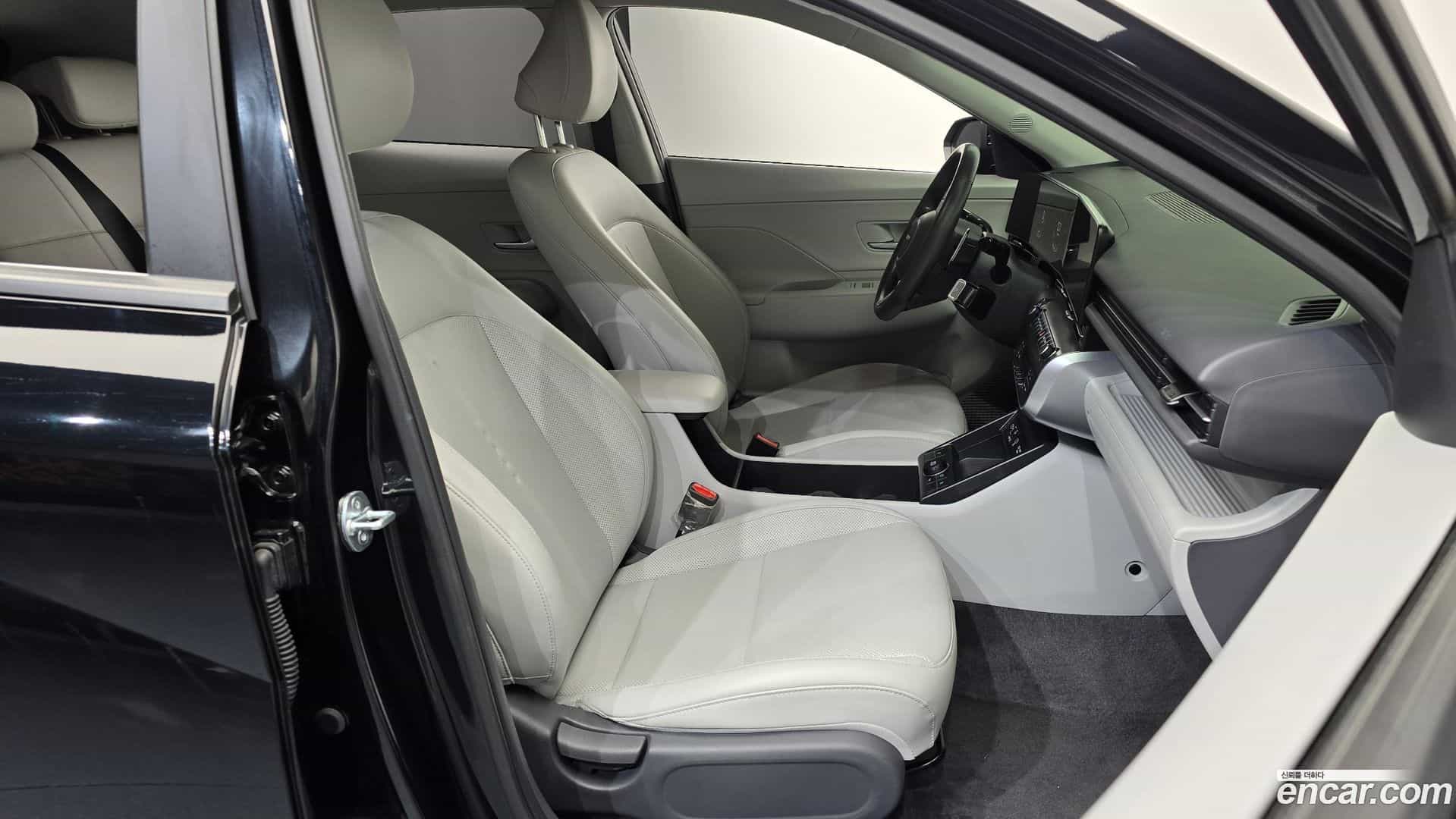 Kona Hyundai 2023.4-INNER-036