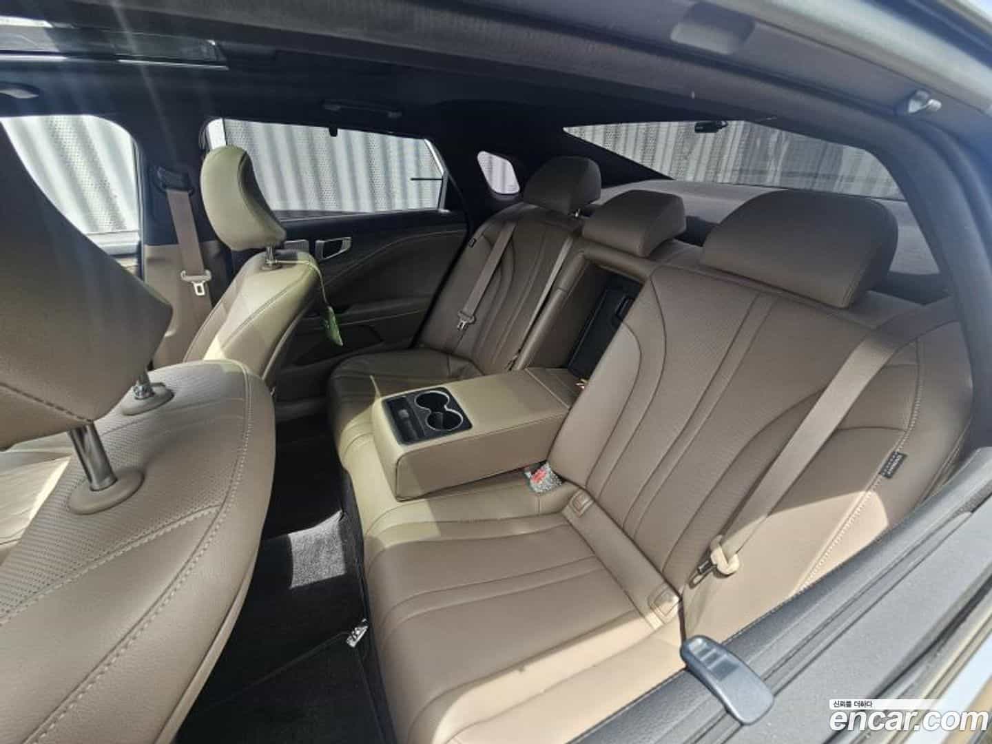 K8 Kia 2021.4-INNER-009