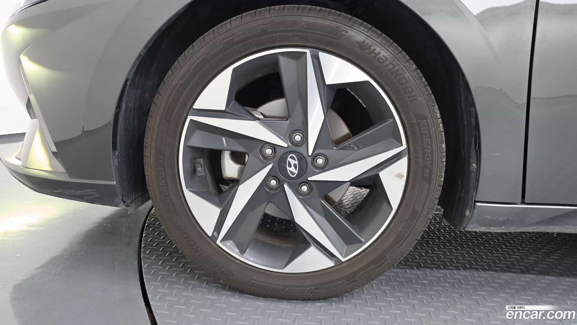 AVANTE Hyundai 2021.2-OUTER-005