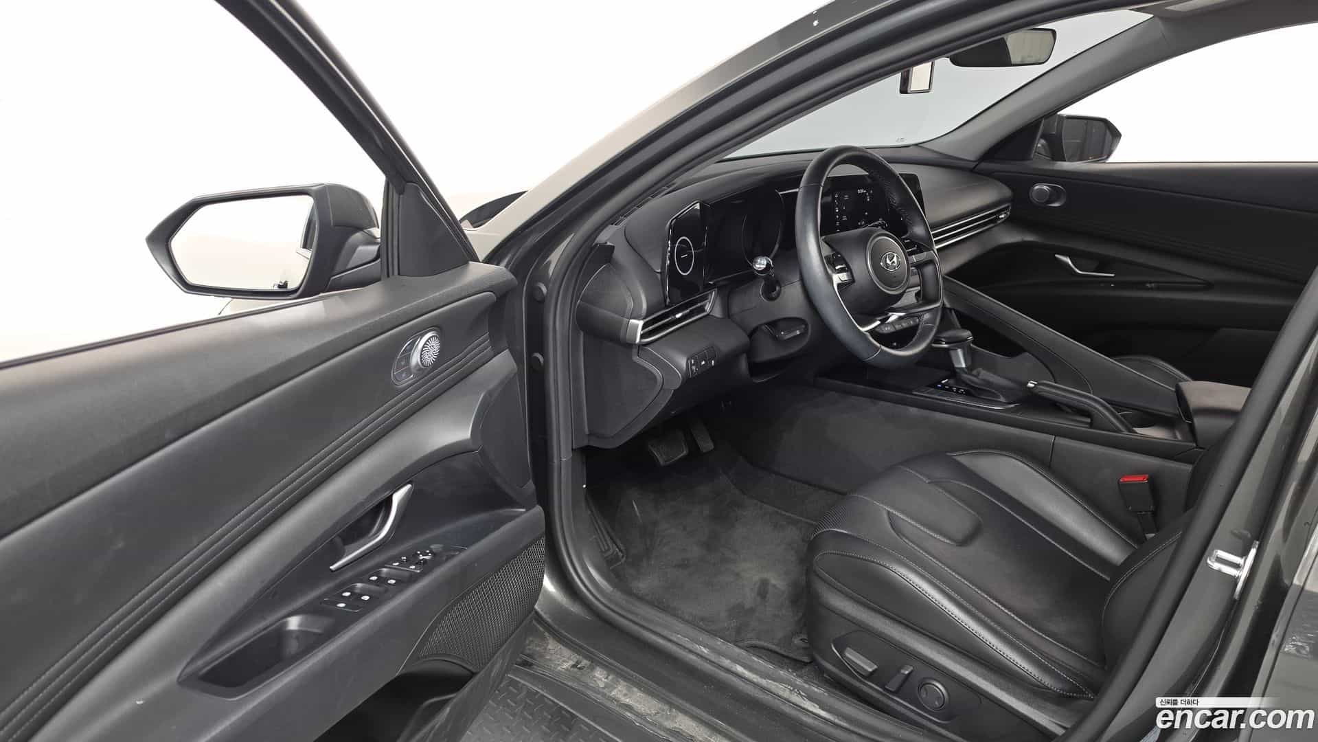 AVANTE Hyundai 2021.2-INNER-010