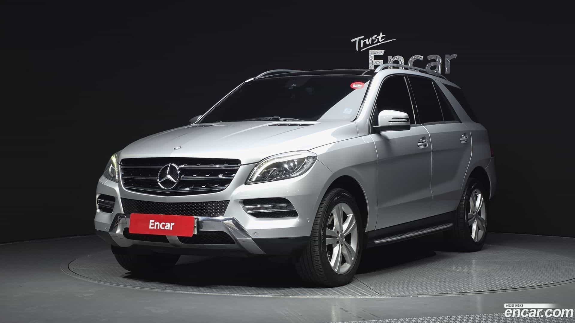 M-class Mercedes-Benz 2013.1-OUTER-001