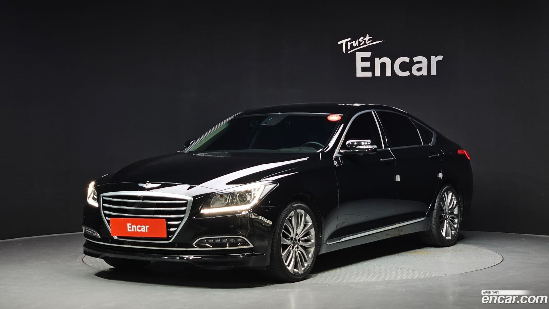 Main__Slider__Photo:Genesis Hyundai 2015.9-0