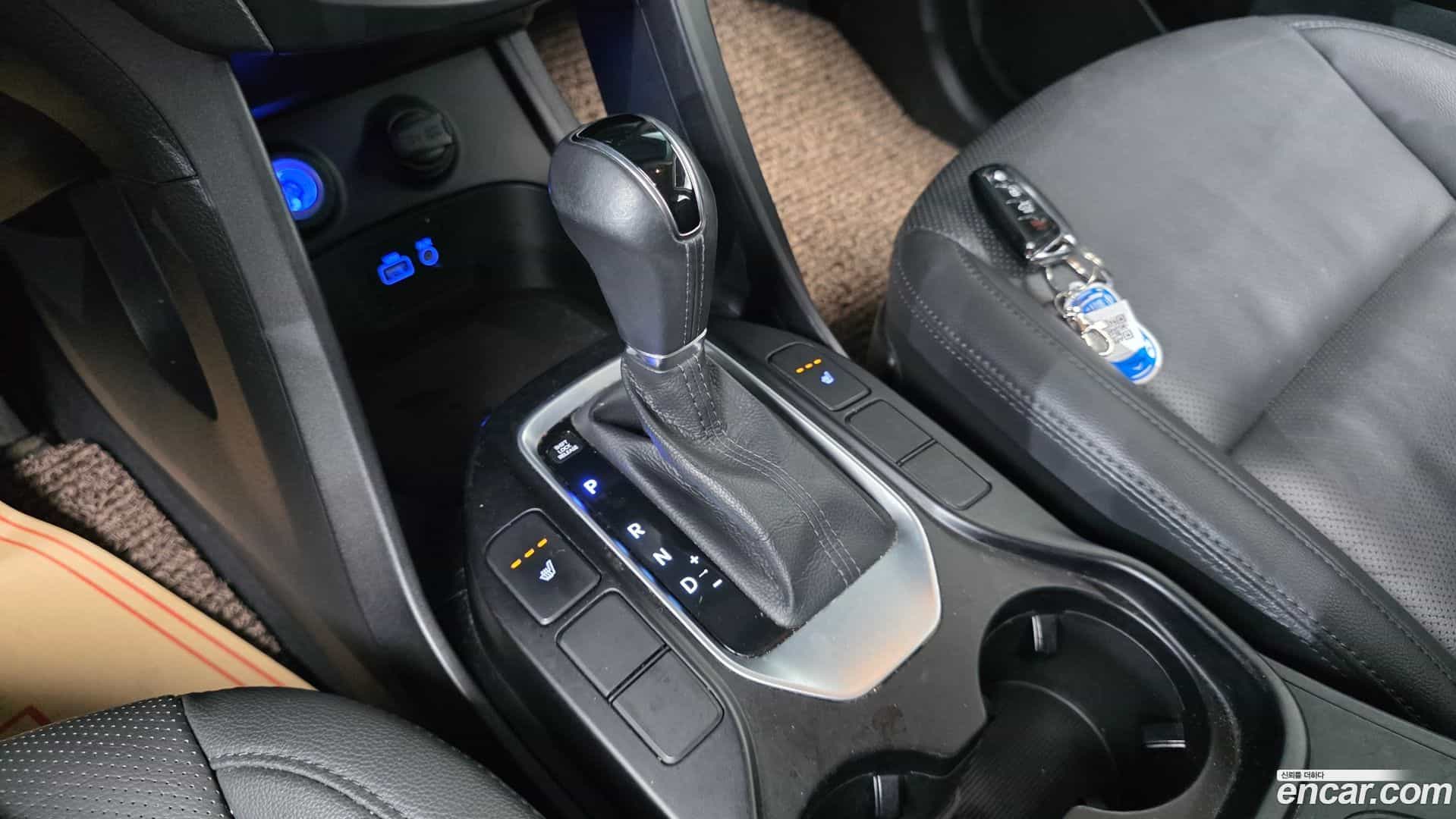 Santafe Hyundai 2016.1-INNER-009