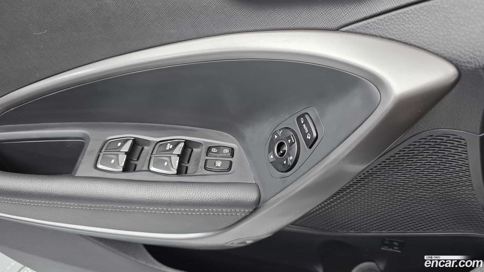 Santafe Hyundai 2016.1-OPTION-015