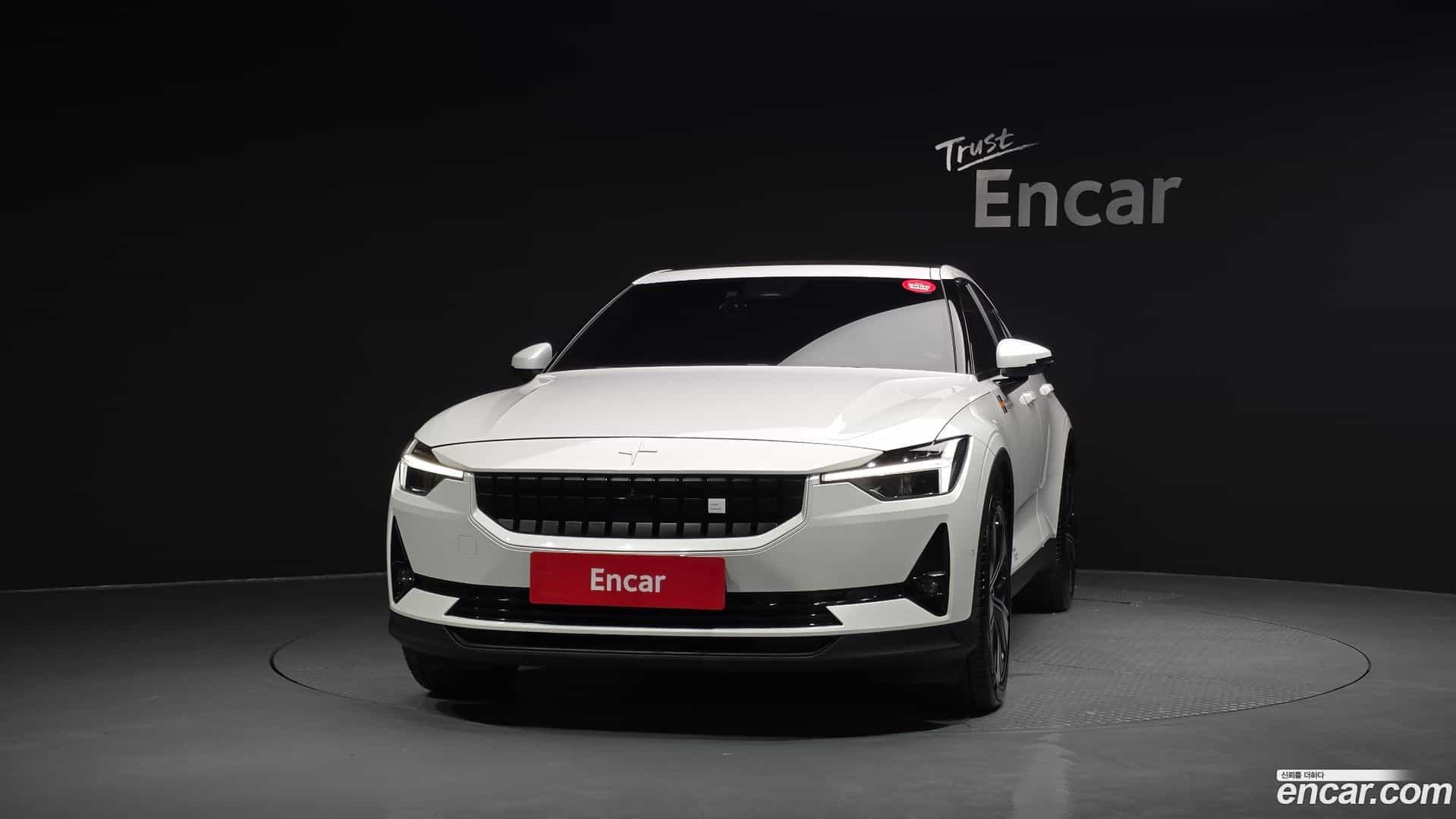 Polestar 2 Polestar 2022.8-OUTER-003