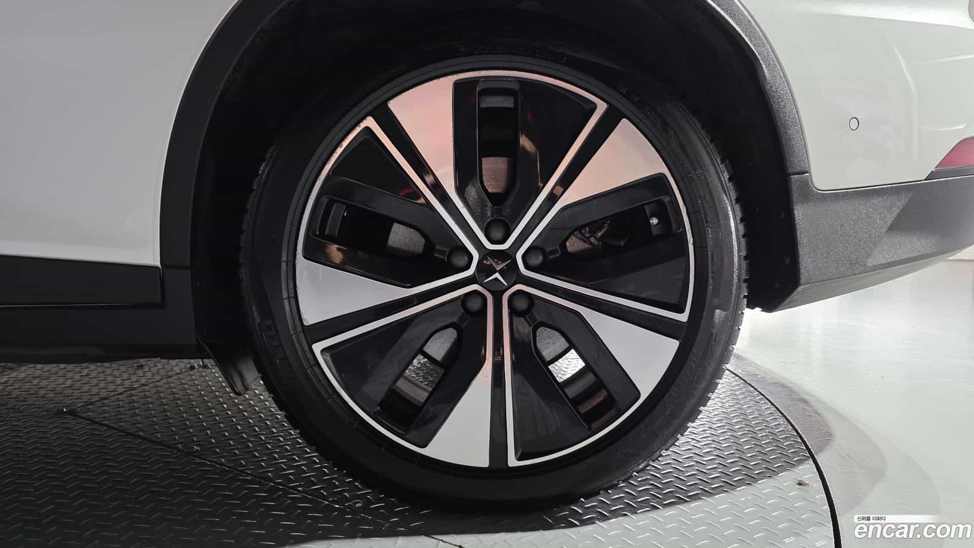 Polestar 2 Polestar 2022.8-OUTER-005