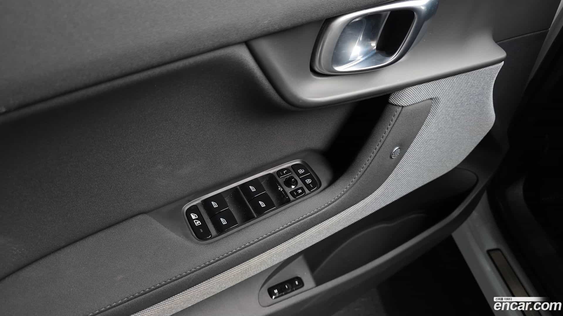 Polestar 2 Polestar 2022.8-OPTION-018