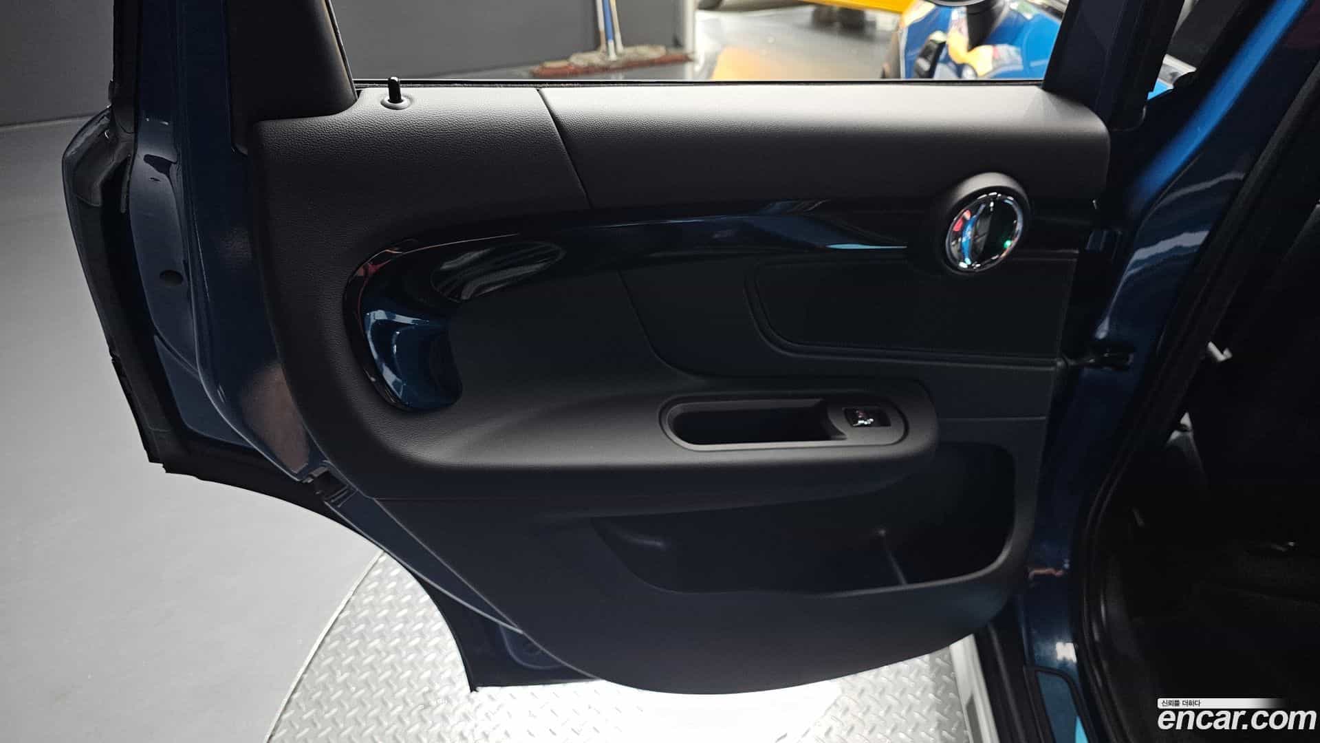 Countryman Mini 2023.7-INNER-035