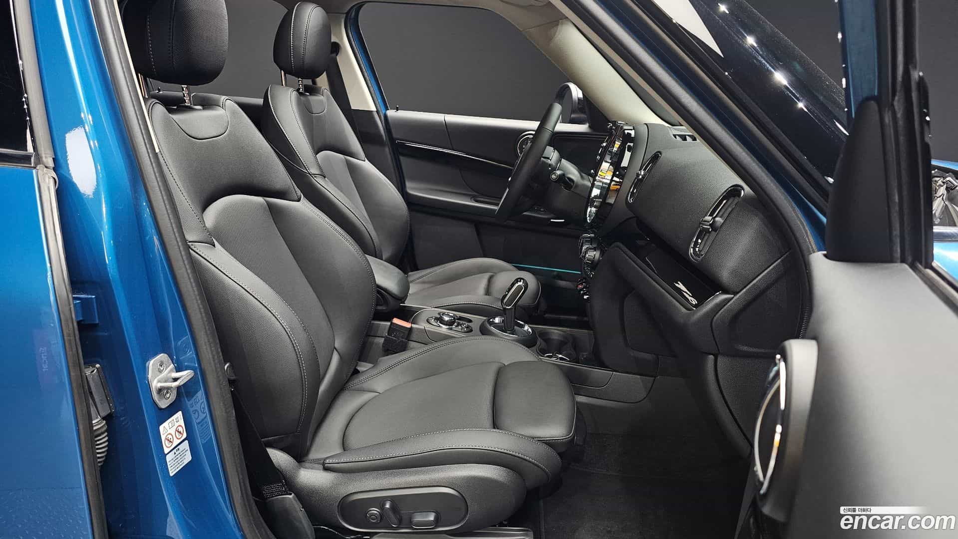 Countryman Mini 2023.7-INNER-036