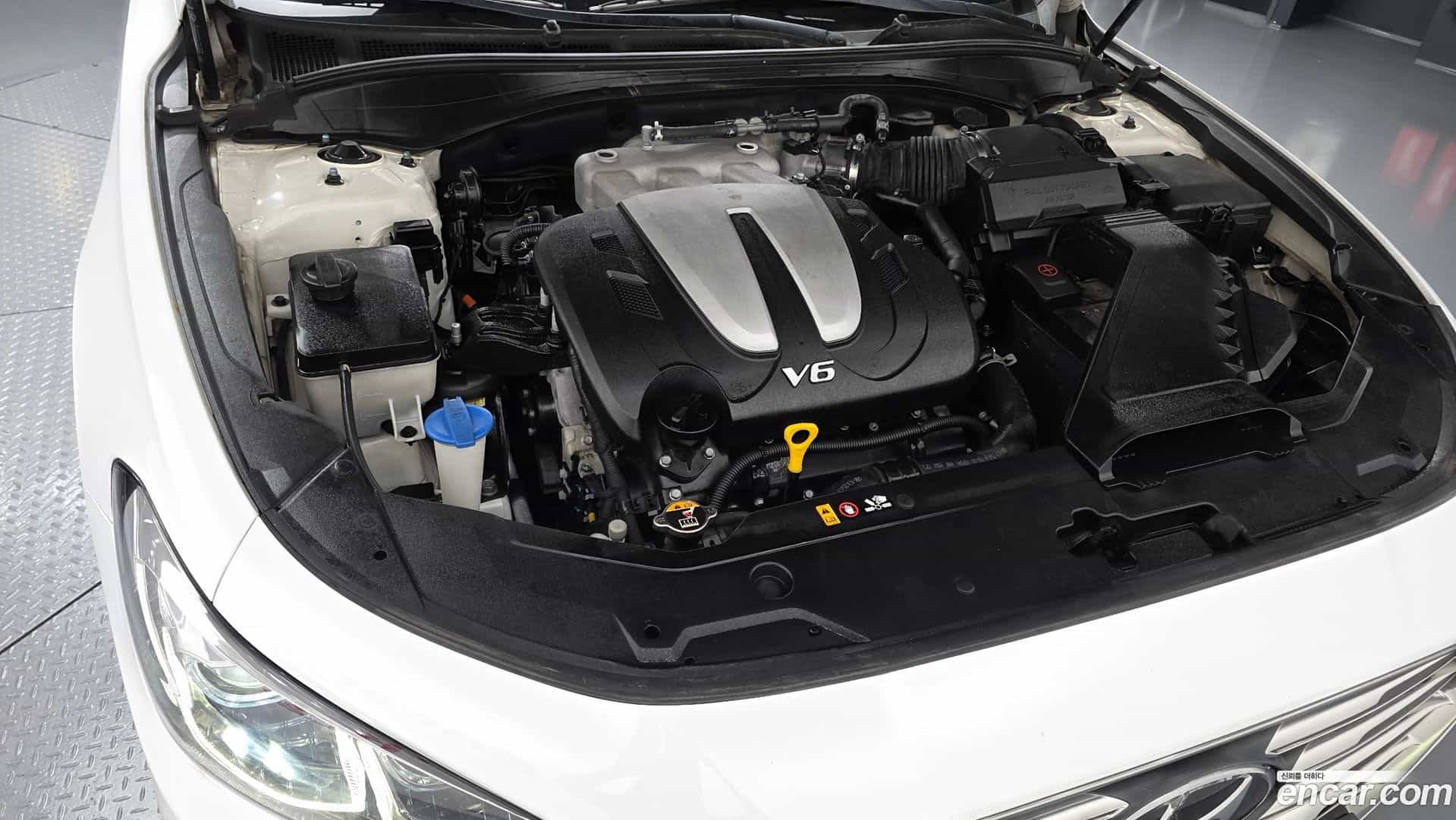 Grandeur Hyundai 2017.0-OUTER-006