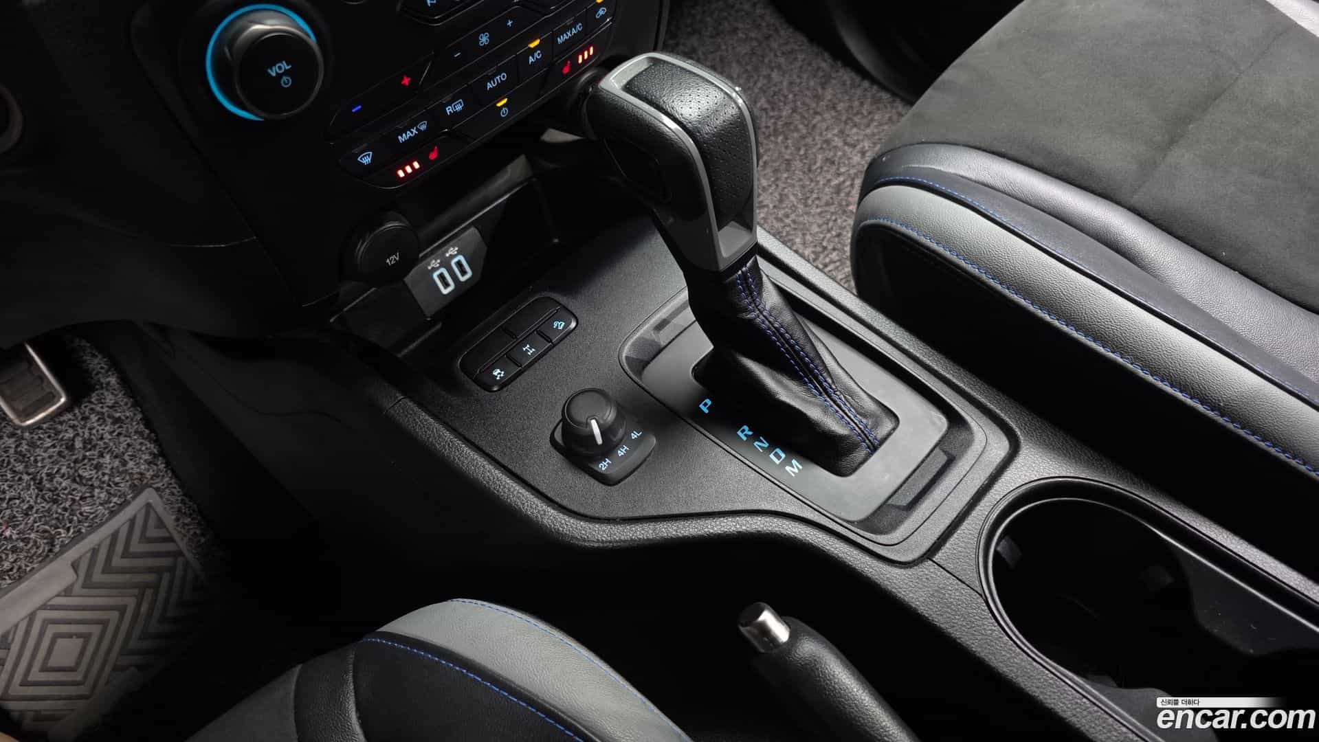 Ranger Ford 2021.4-INNER-009
