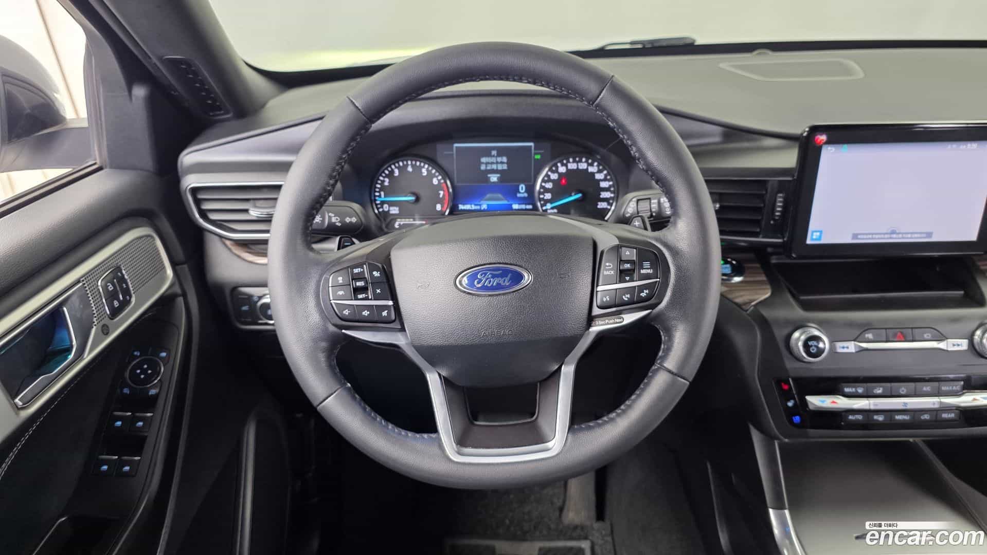 Explorer Ford 2020.3-OPTION-017