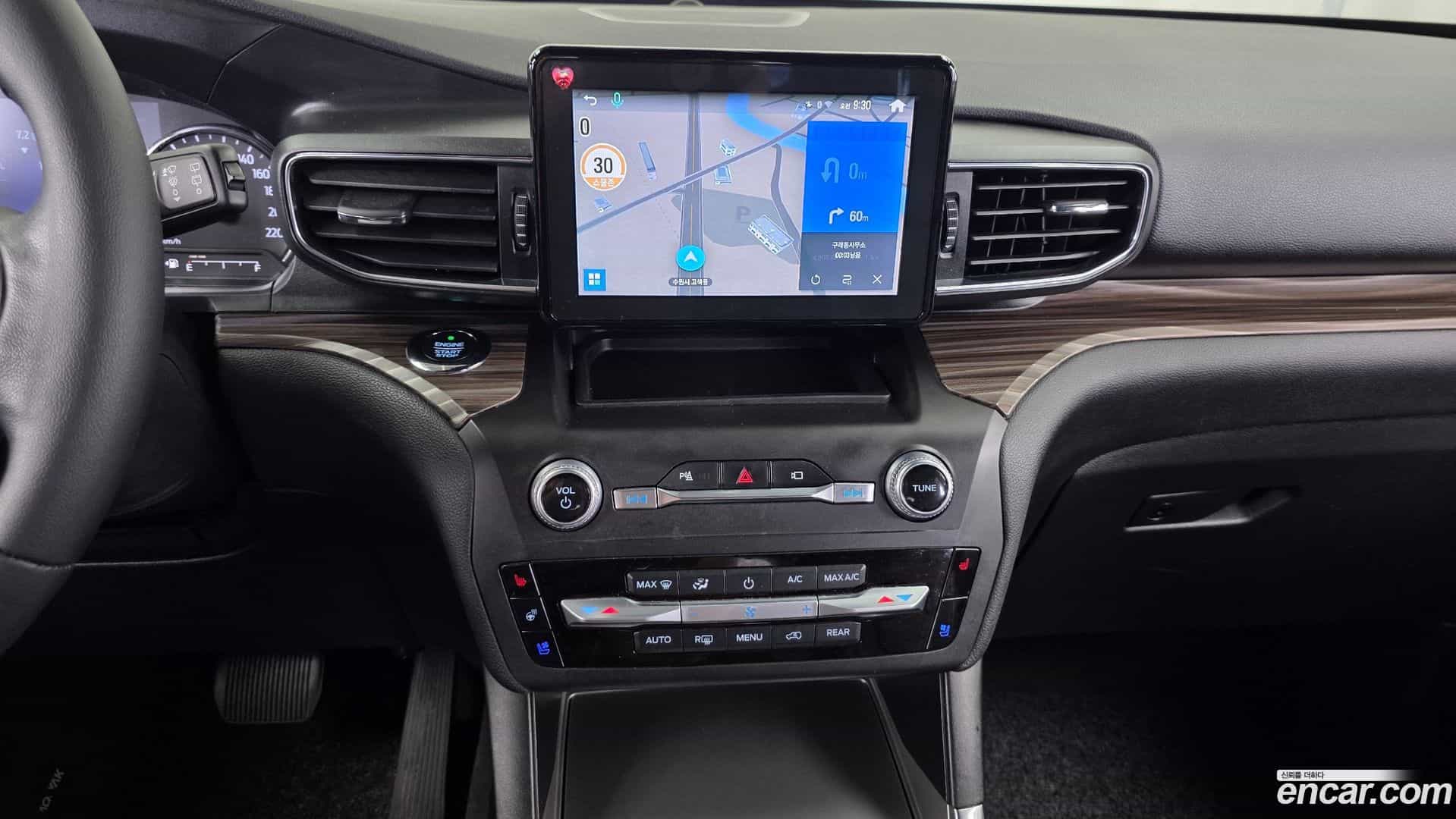 Explorer Ford 2020.3-OPTION-018