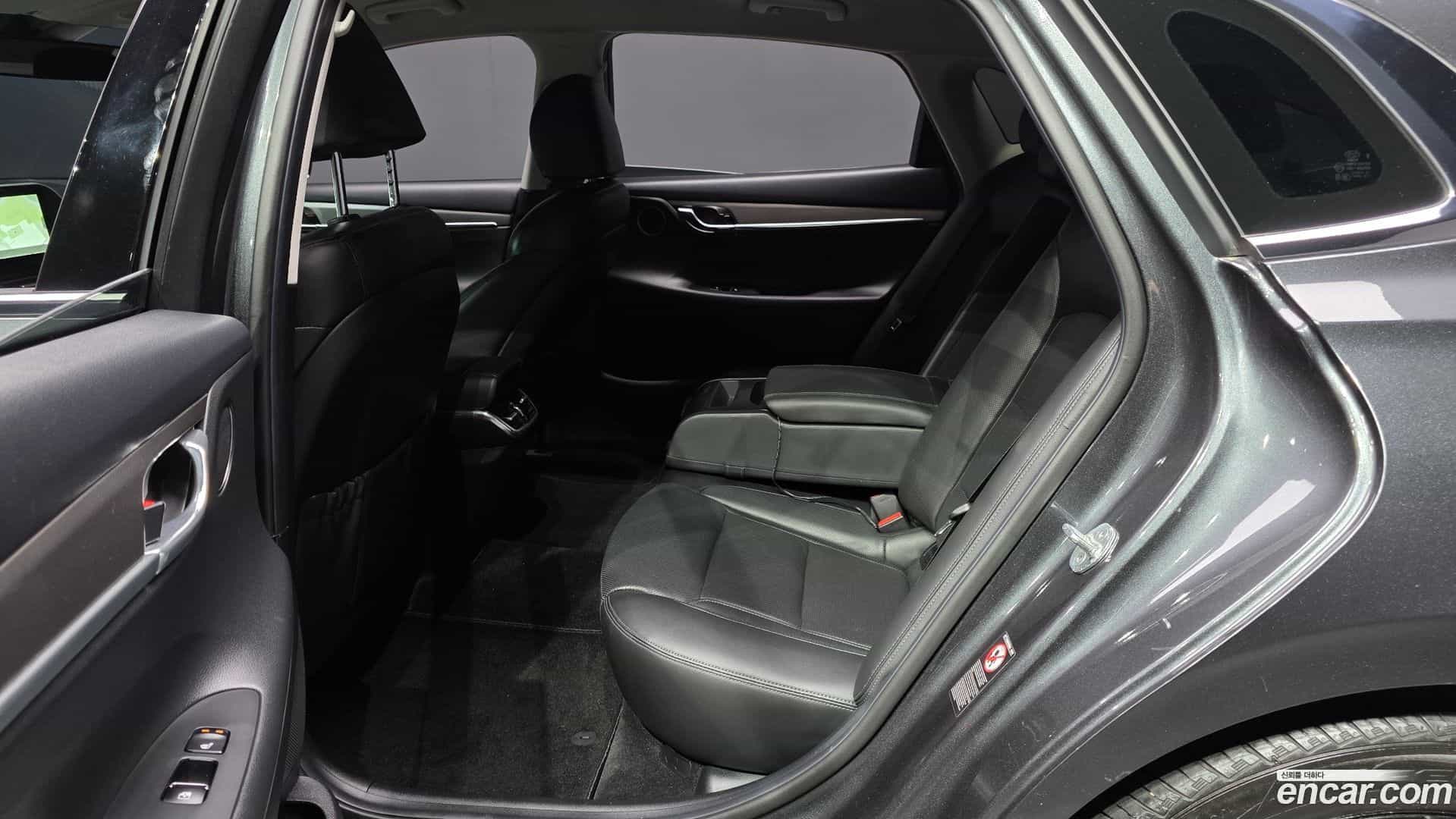 Grandeur Hyundai 2021.3-INNER-036