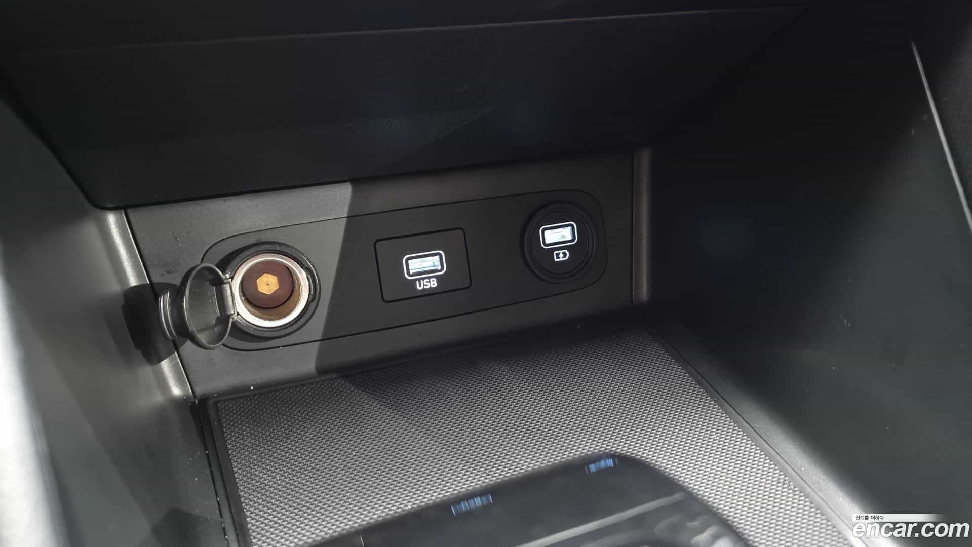 Sonata Hyundai 2019.6-OPTION-017