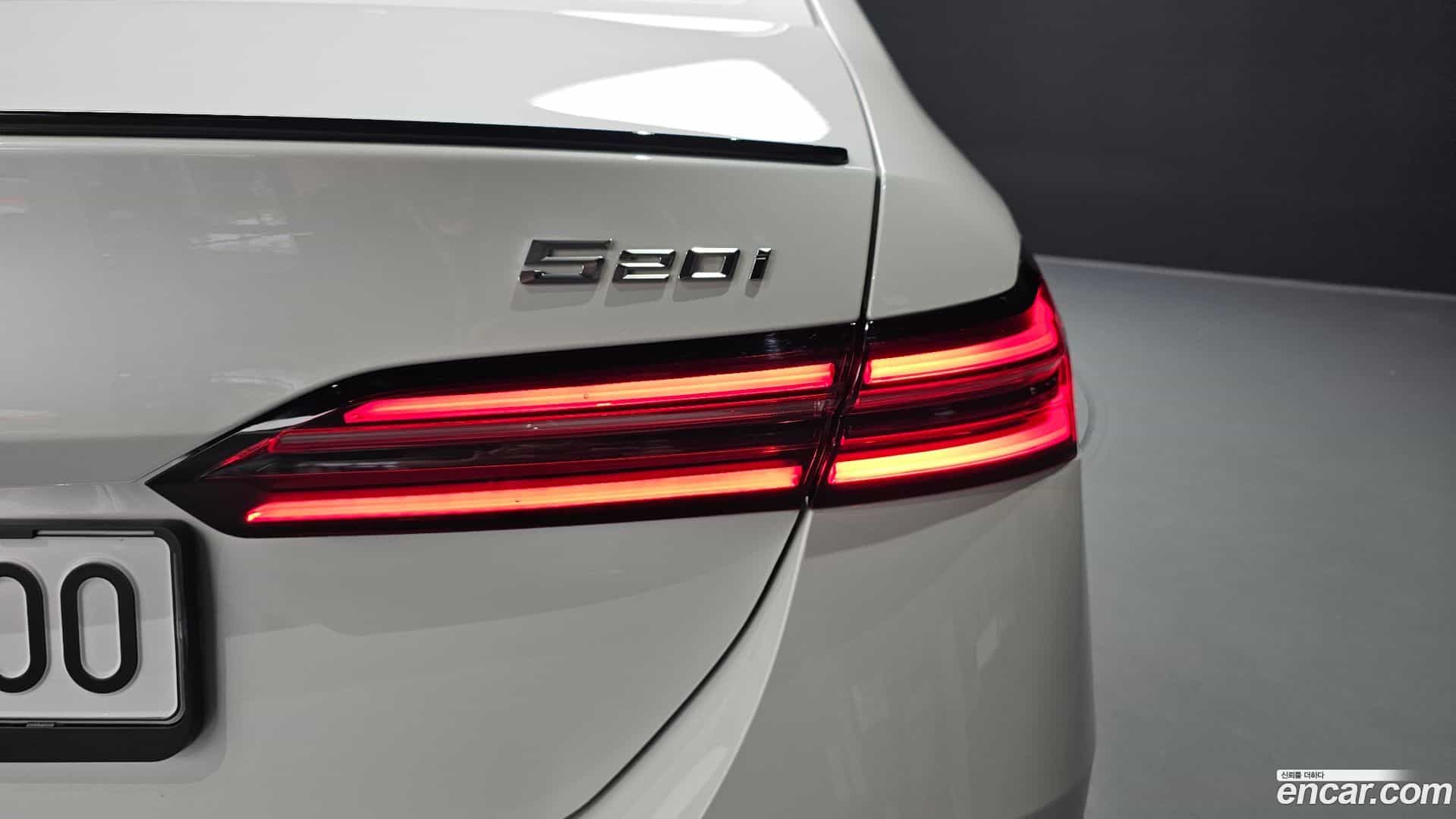 5-Series BMW 2025.10-OUTER-033