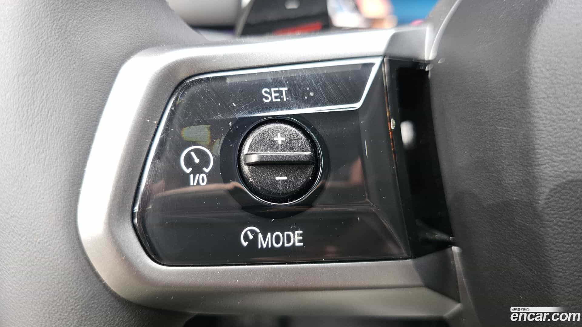 5-Series BMW 2025.10-OPTION-046