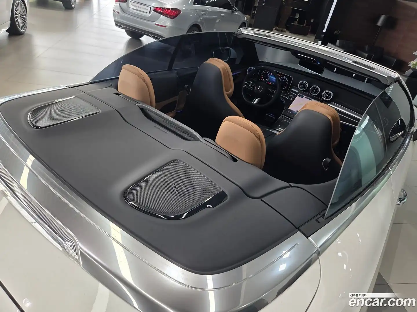 CLE-Class Mercedes-Benz 2025.5-OPTION-022