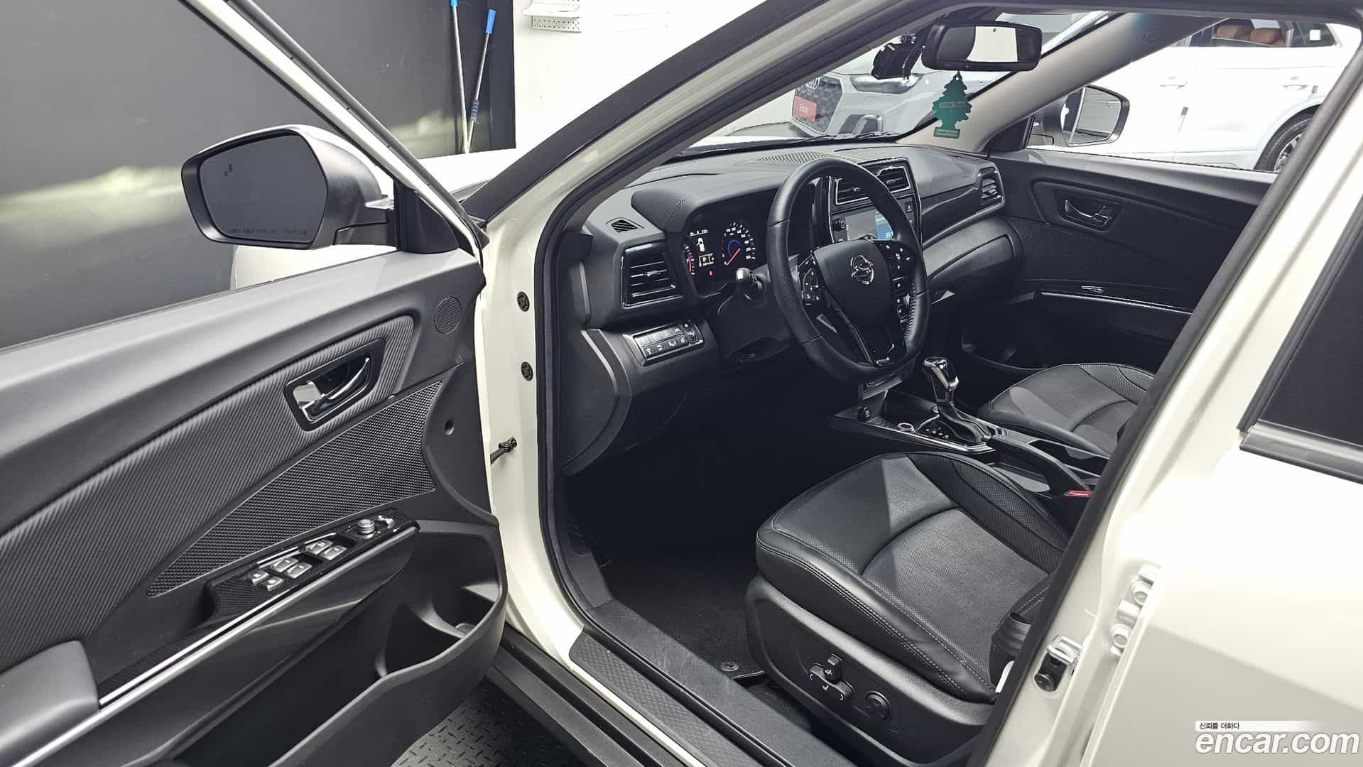 TIBOLI KG Mobility 2022.5-INNER-010