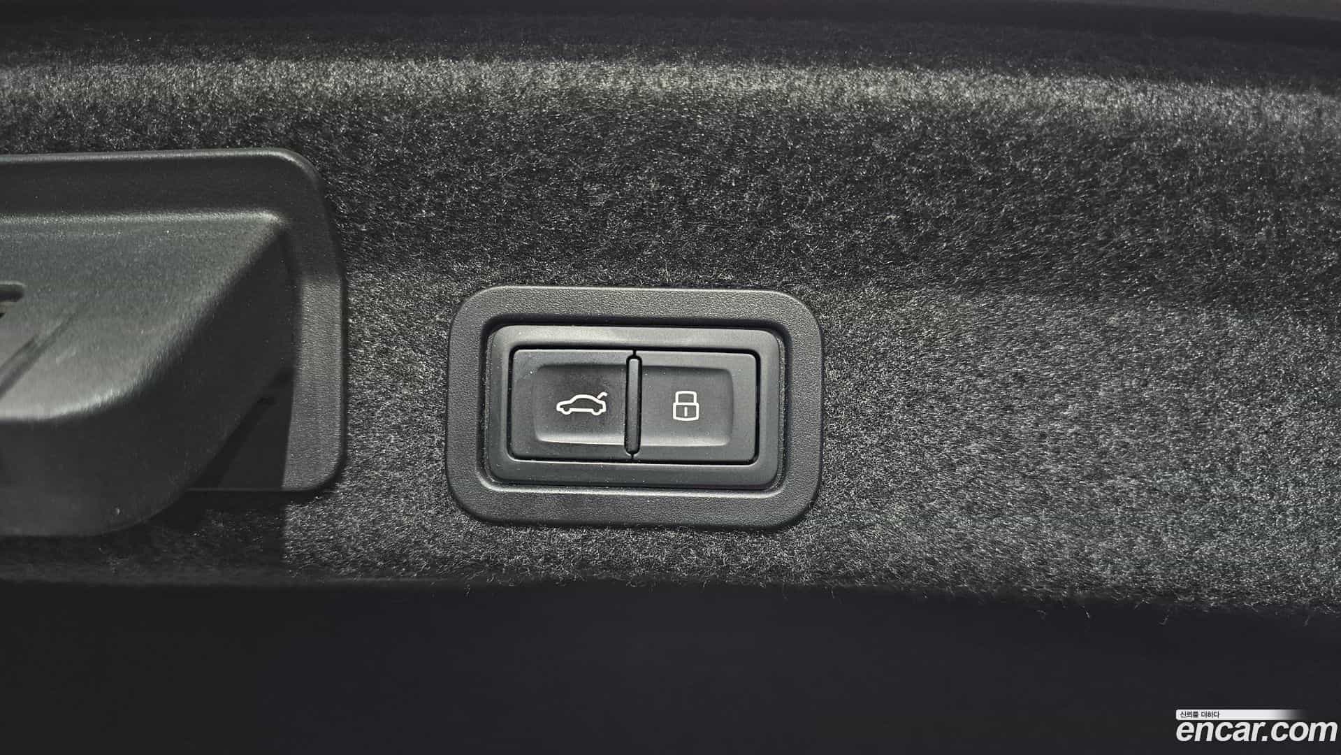 A6 Audi 2020.3-OPTION-024