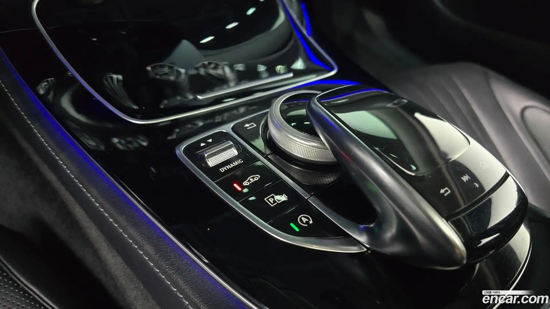 CLS-Class Mercedes-Benz 2018.10-OPTION-023