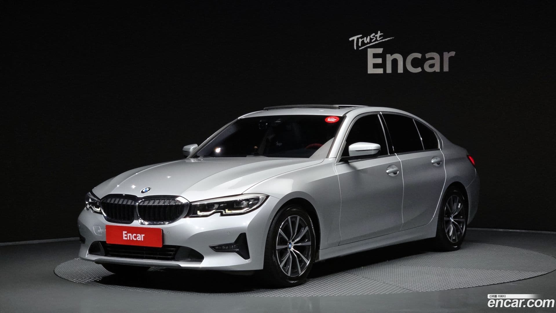 Main__Slider__Photo:3-Series BMW 2019.11-0