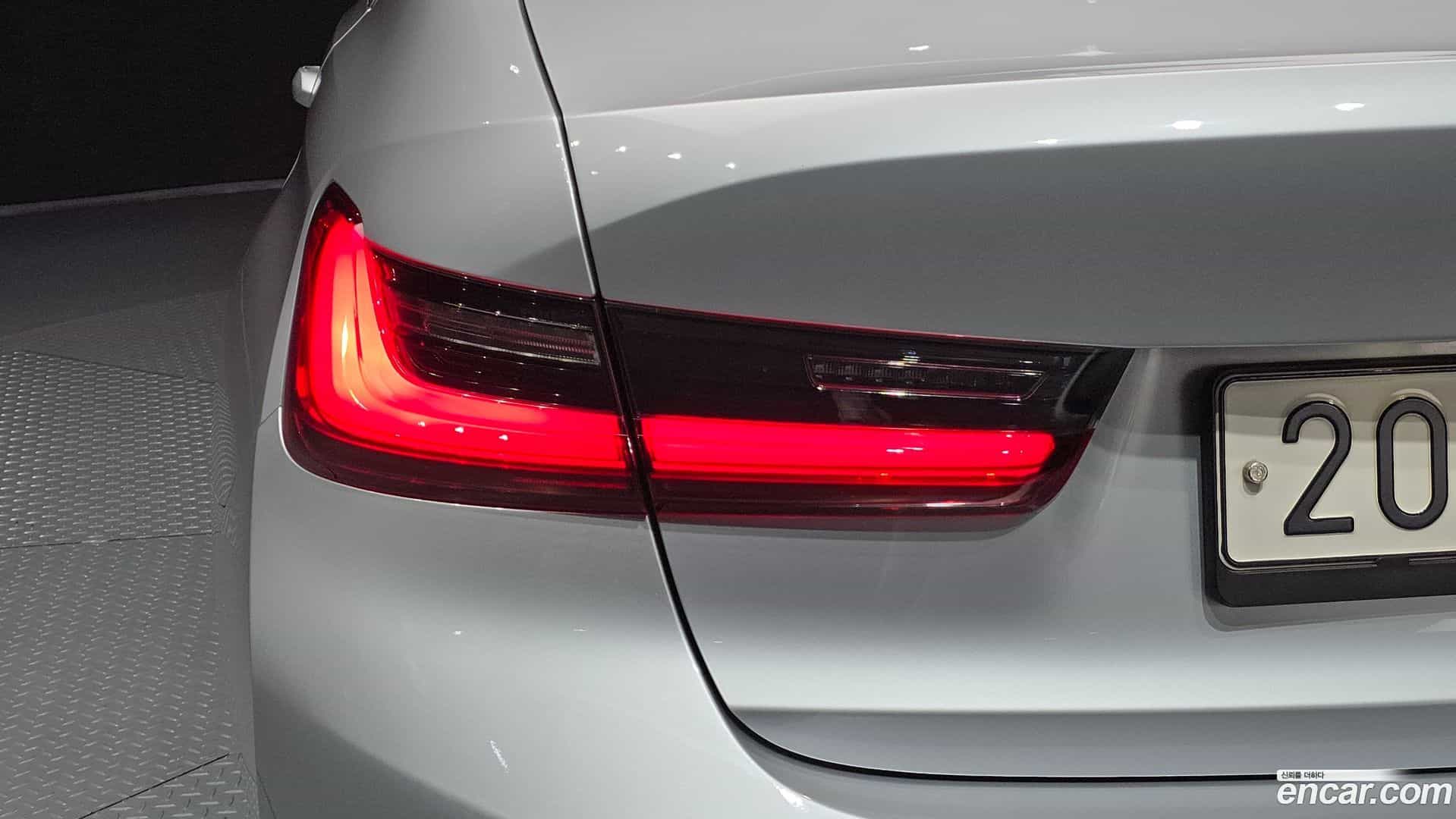 3-Series BMW 2019.11-OUTER-033