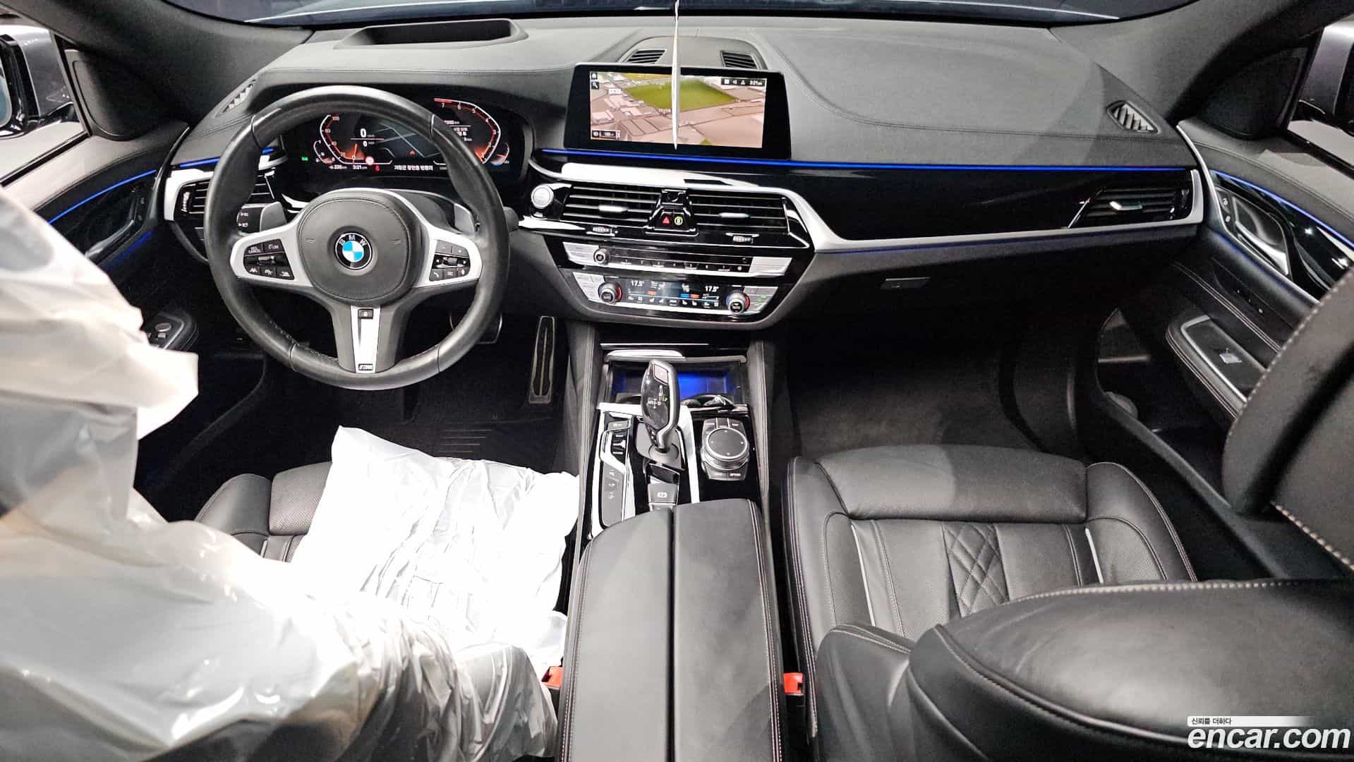Gran Turismo BMW 2019.9-INNER-007