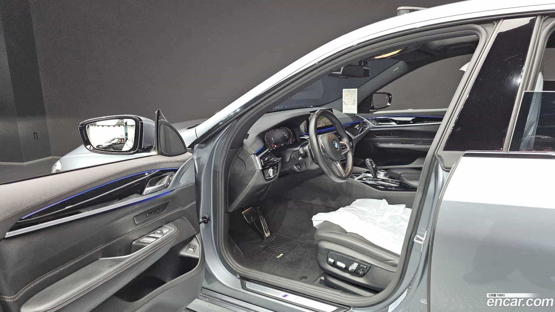 Gran Turismo BMW 2019.9-INNER-010