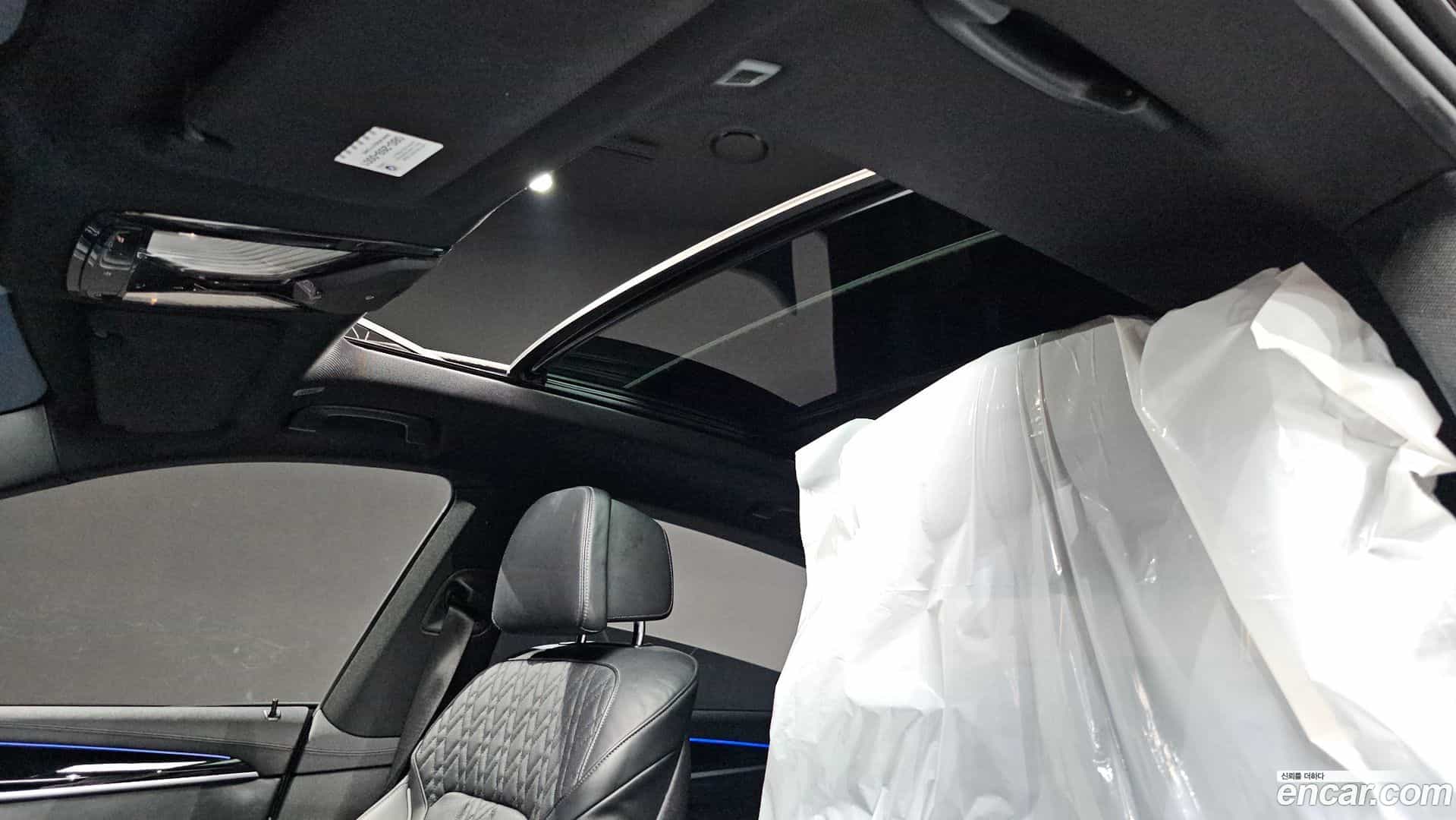 Gran Turismo BMW 2019.9-OPTION-022