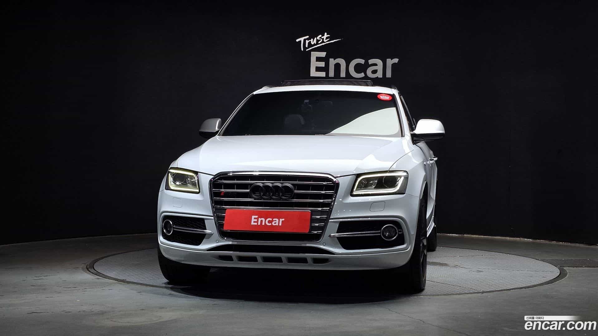 SQ5 Audi 2015.1-OUTER-003