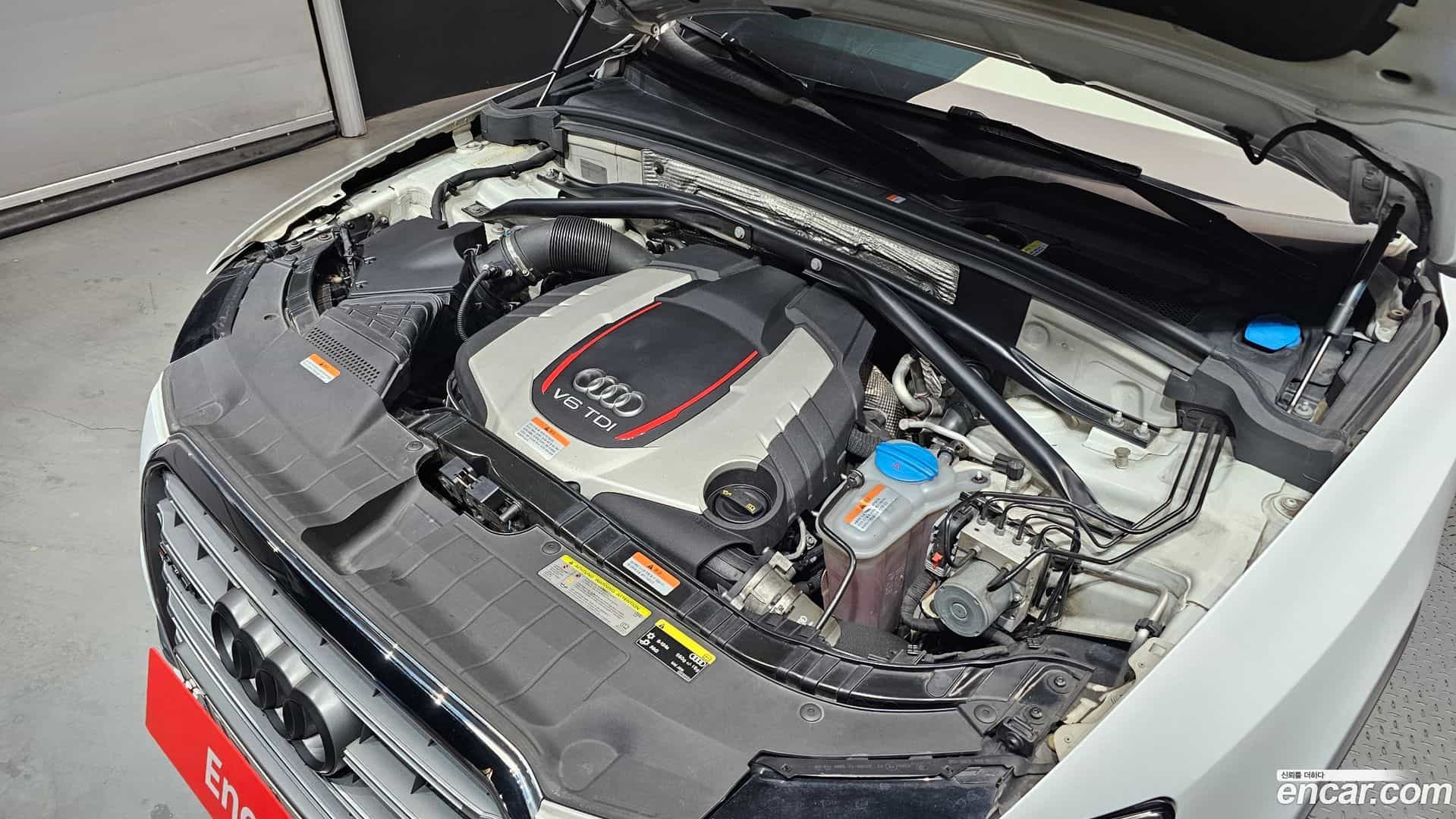 SQ5 Audi 2015.1-OUTER-006