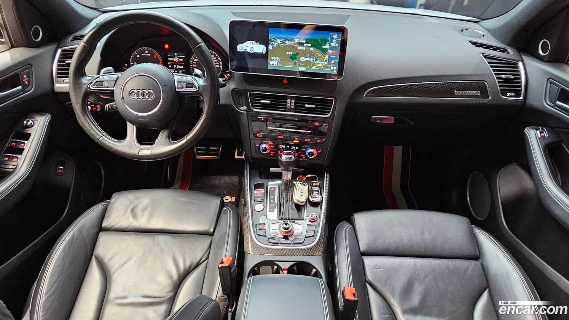 SQ5 Audi 2015.1-INNER-007