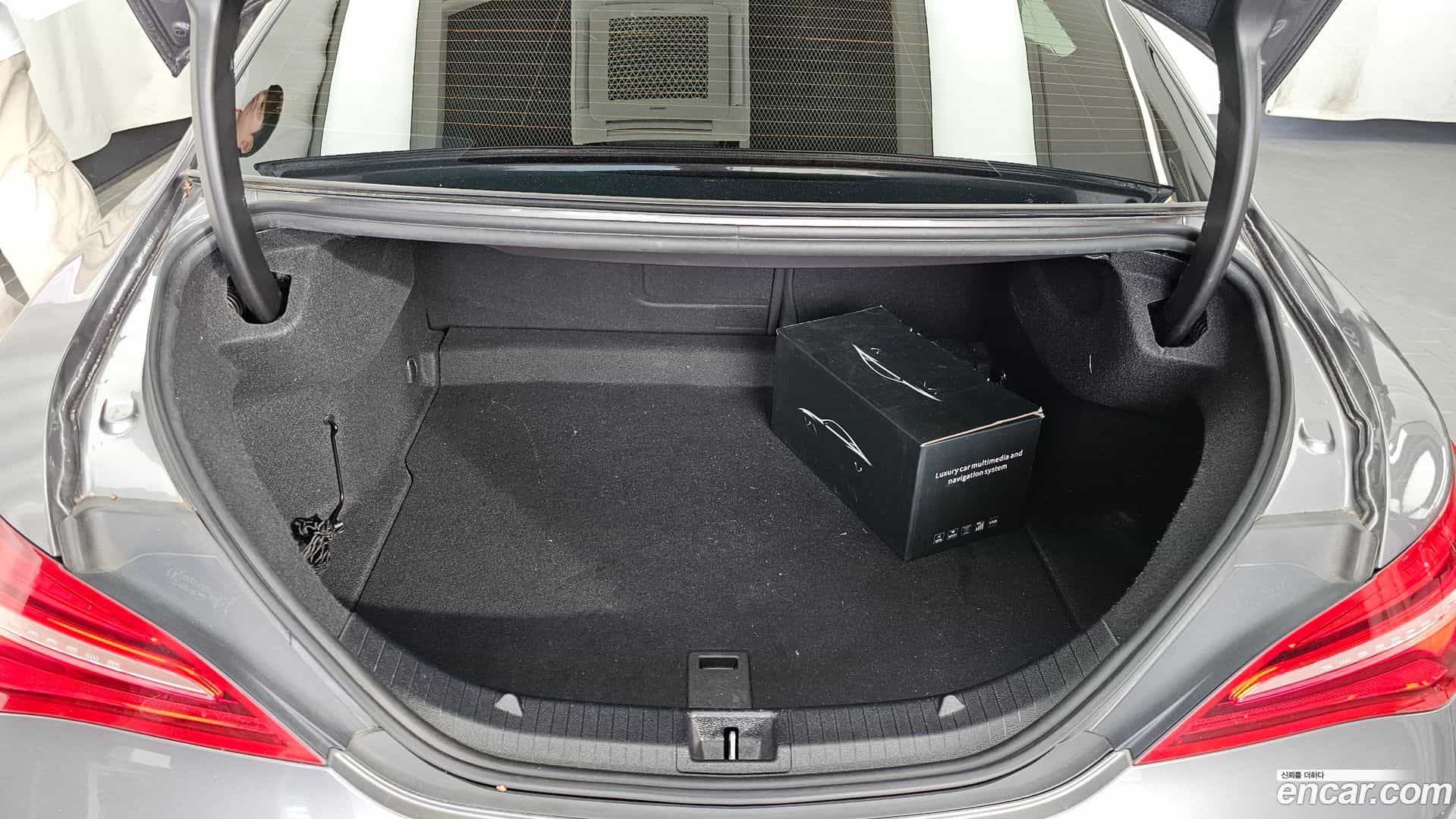 CLA-Class Mercedes-Benz 2018.5-OPTION-024