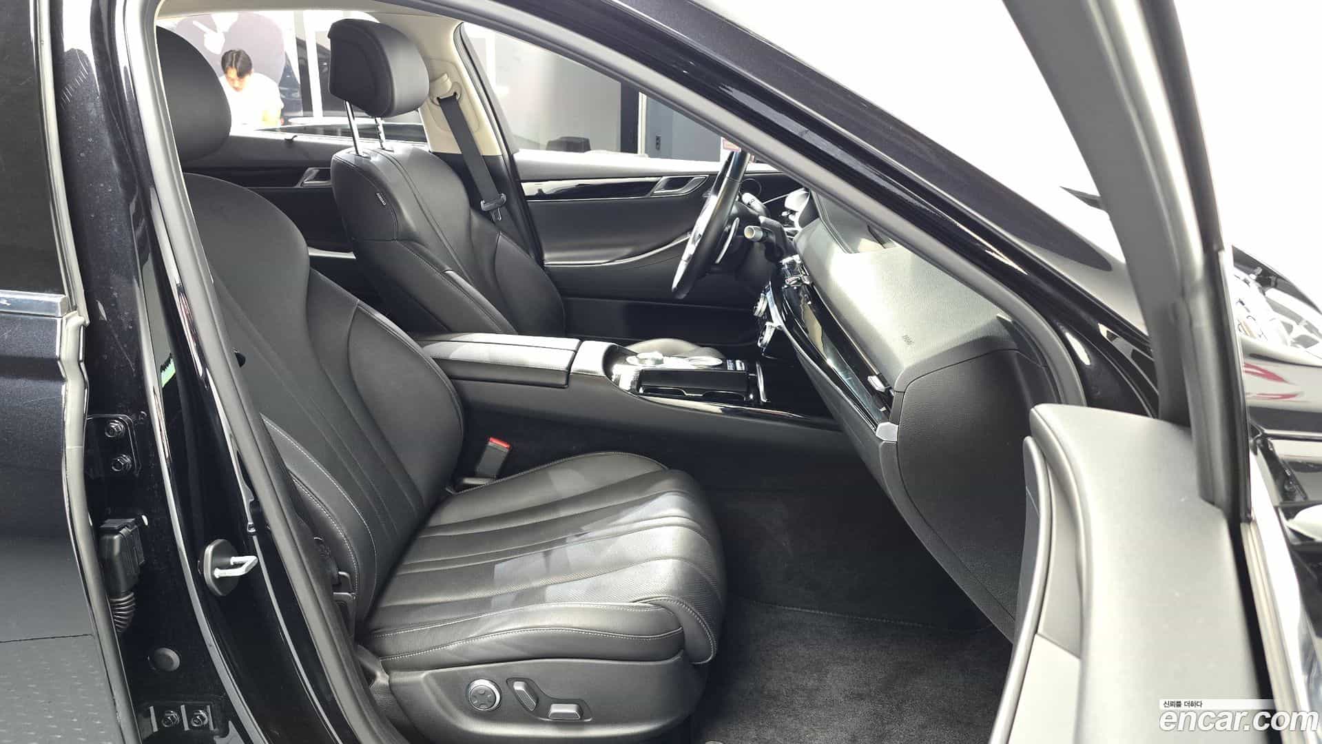 G80 Genesis 2022.5-INNER-036