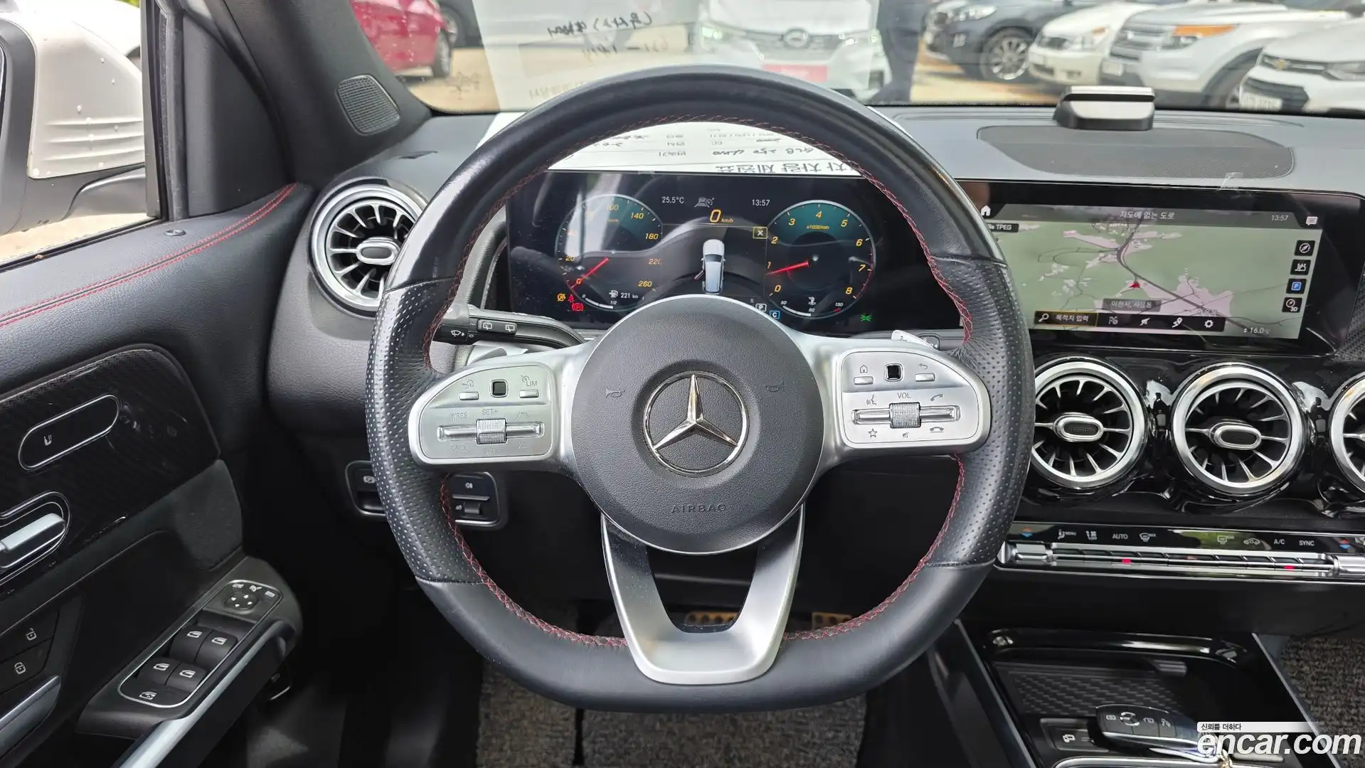 GLB-Class Mercedes-Benz 2021.4-OPTION-018