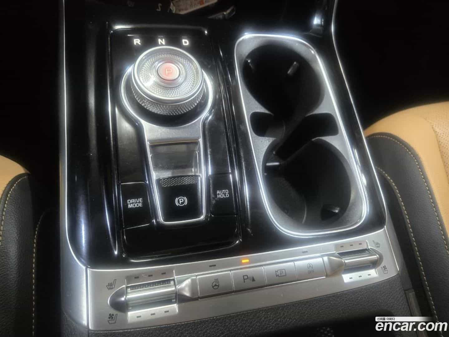 Canival Kia 2023.3-OPTION-017