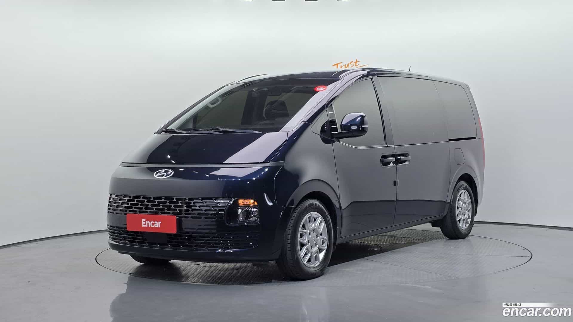 Staria Hyundai 2022.3-OUTER-001