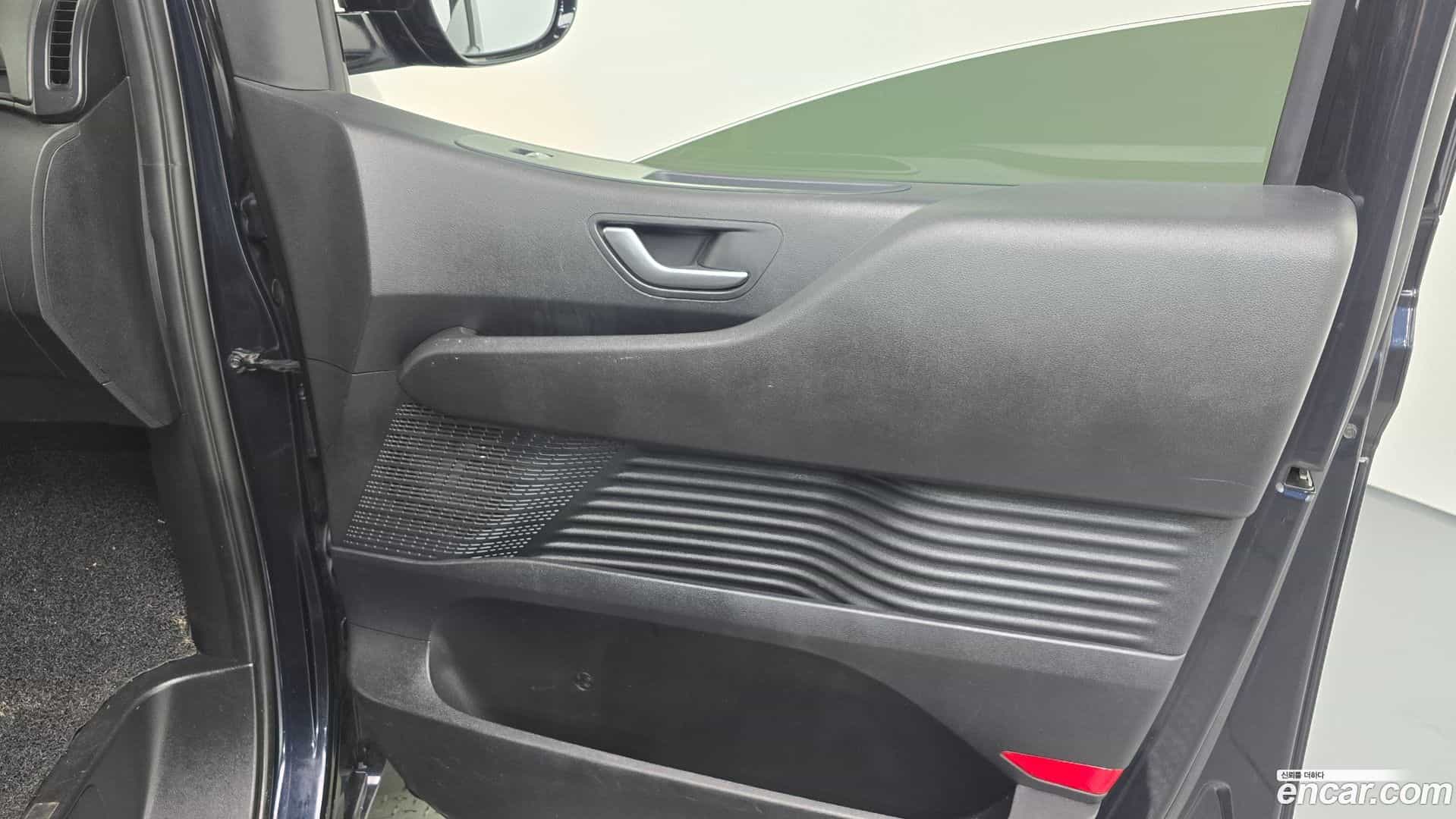Staria Hyundai 2022.3-INNER-035