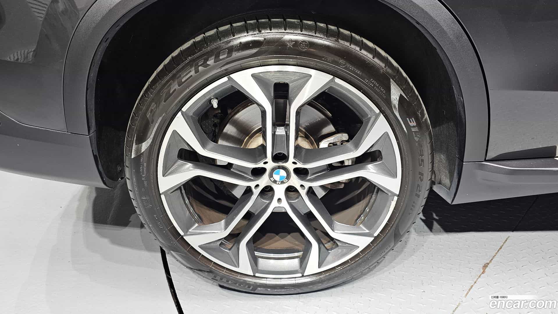 X5 BMW 2022.10-OUTER-005