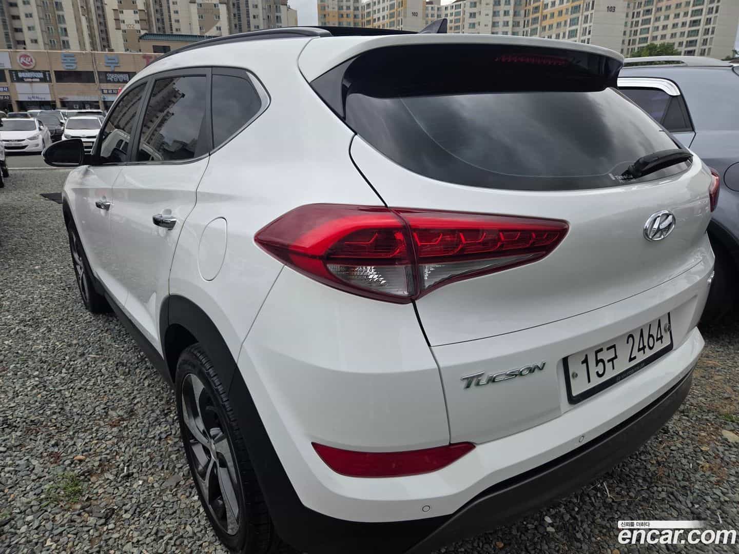 Tucson Hyundai 2015.11-OUTER-002