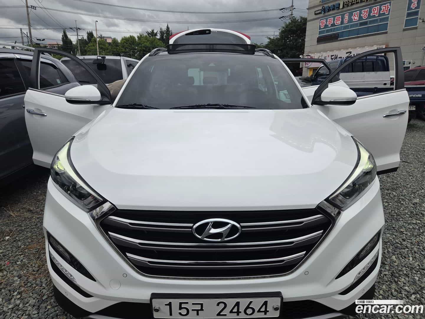 Tucson Hyundai 2015.11-OUTER-003