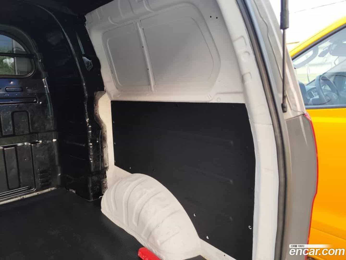 Starex Hyundai 2020.9-OPTION-024