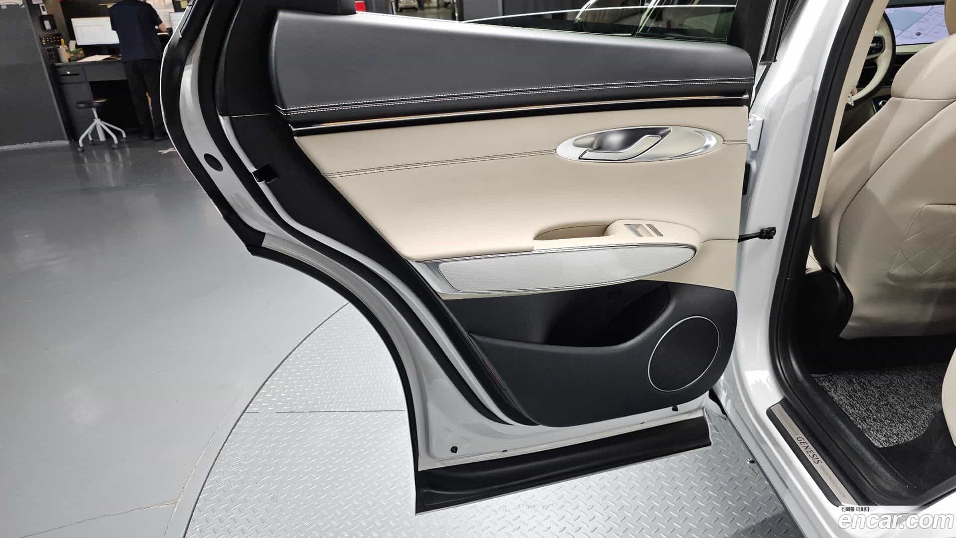 GV70 Genesis 2024.9-INNER-035