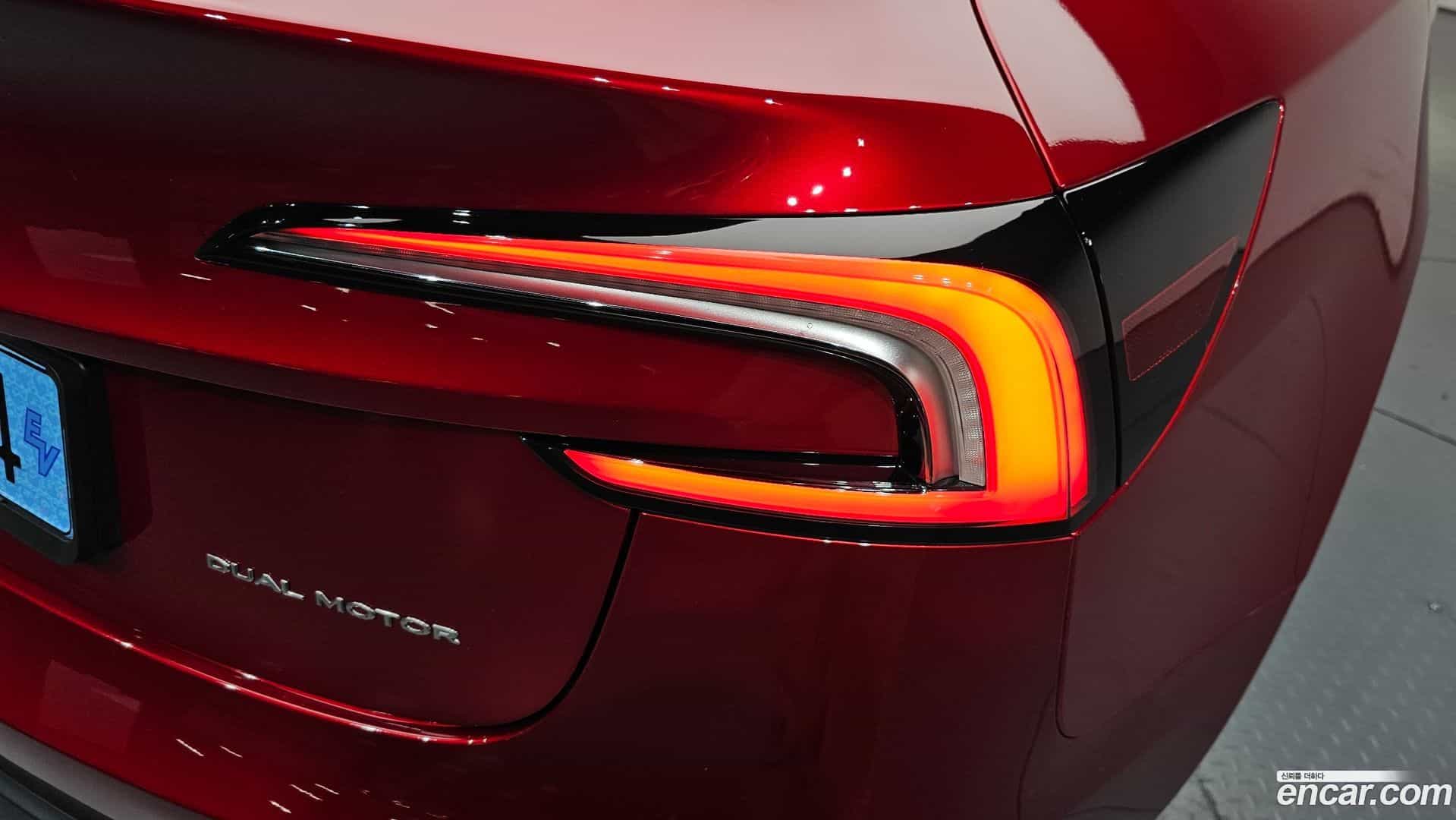 Model 3 Tesla 2024.6-OUTER-033