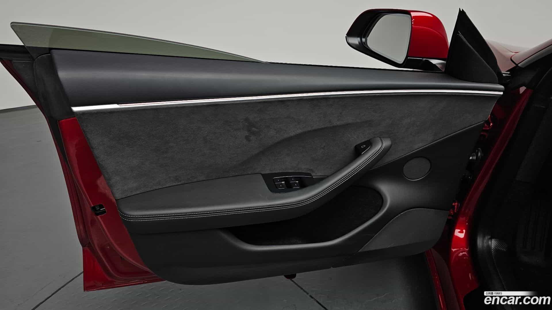 Model 3 Tesla 2024.6-INNER-034
