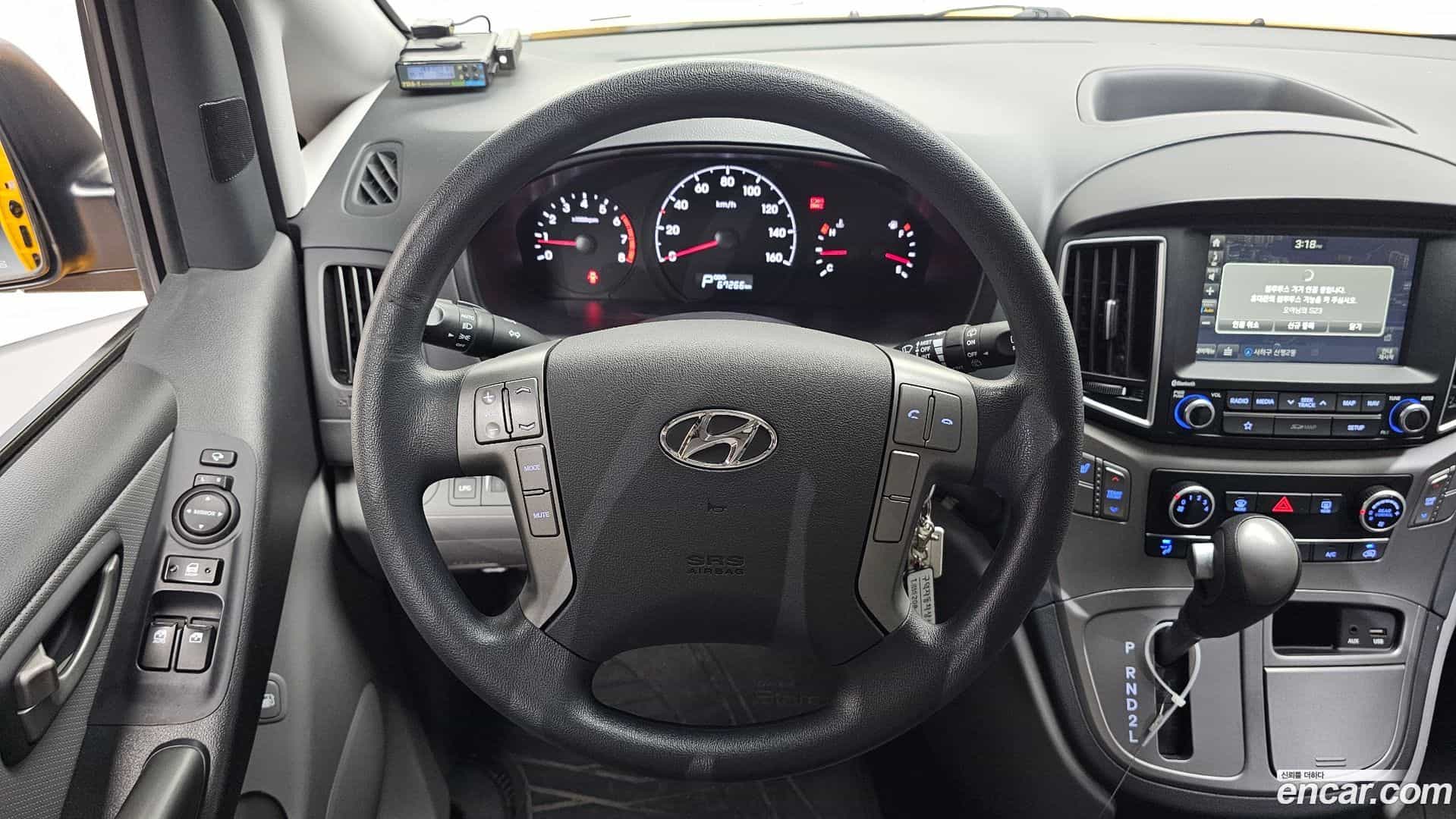 Starex Hyundai 2019.3-OPTION-017