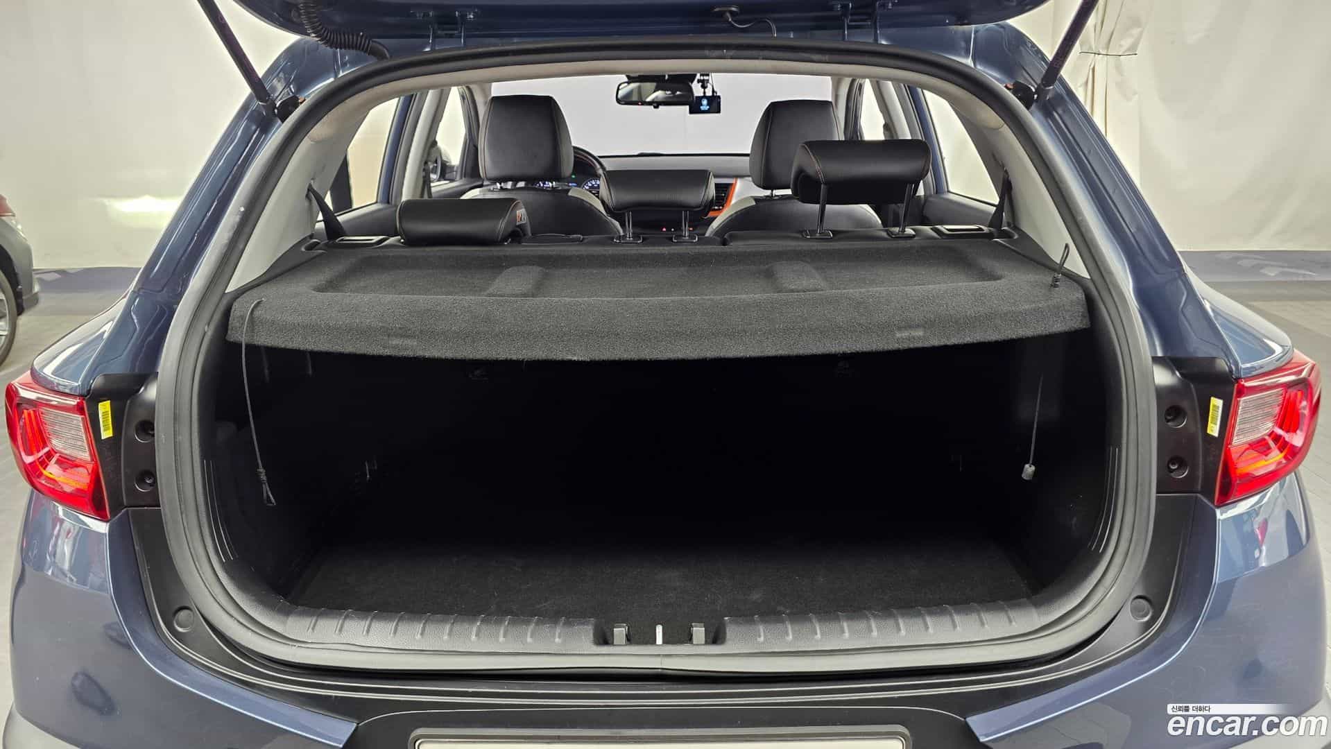 Stonic Kia 2018.7-OPTION-024