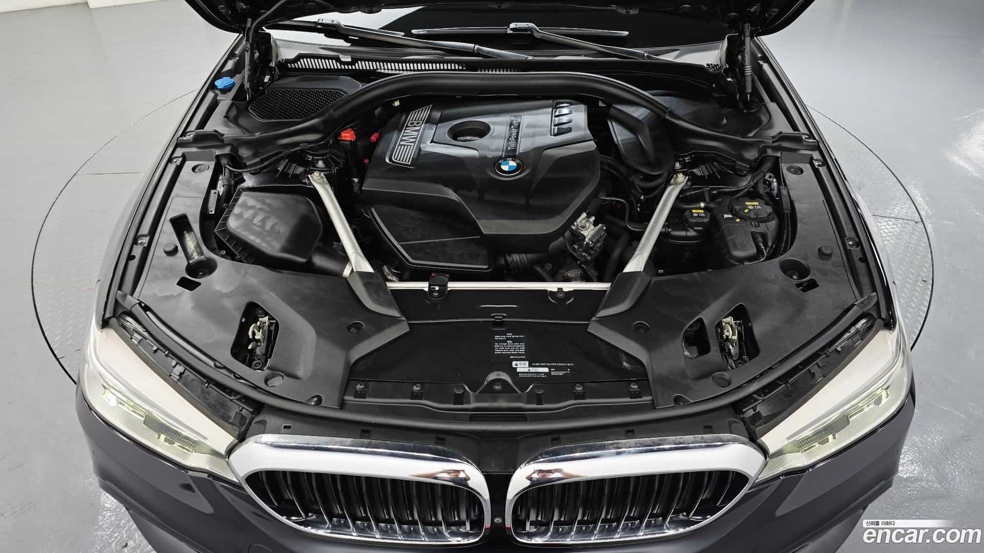 5-Series BMW 2019.5-OUTER-006